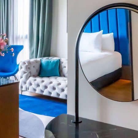 Dolce By Wyndham Barcelona Resort サン・エステヴェ・セスロヴィレス エクステリア 写真